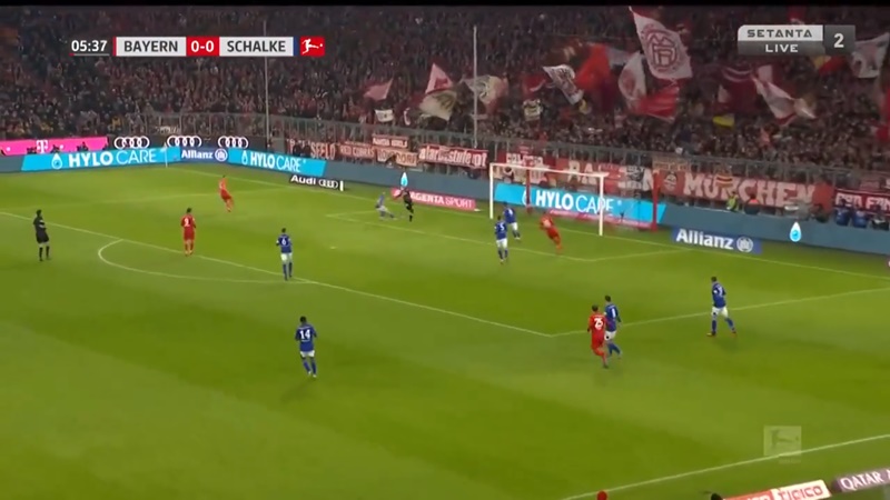 Thủ môn Schalke mắc sai lầm giúp Bayern thắng giòn giã - Bóng Đá