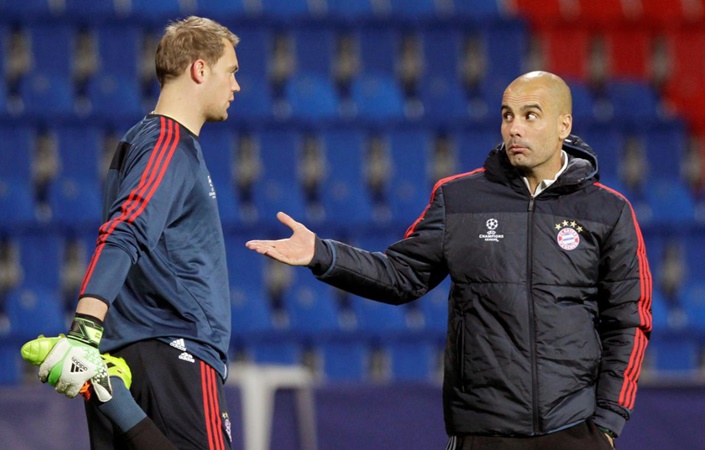 Guardiola wanted to play keeper Neuer in midfield, says Bayern's Rummenigge - Bóng Đá