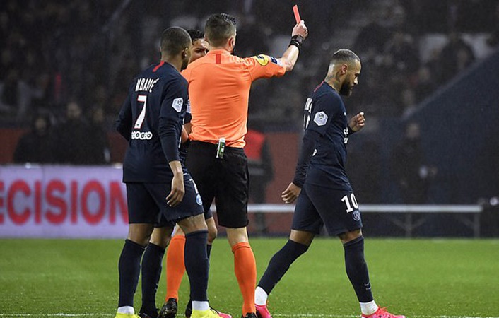 Neymar bị treo giò 1 trận sau thẻ đỏ trước Girondins de Bordeaux - Bóng Đá