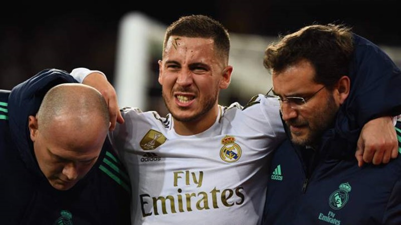 Real Madrid's Eden Hazard to have surgery on broken leg in U.S. - Bóng Đá
