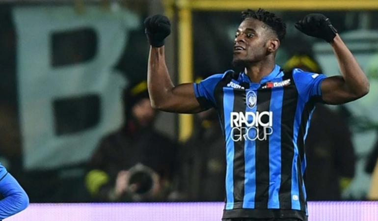 Inter have lined up Atalanta striker Duvan Zapata as a possible replacement for Martinez - Bóng Đá