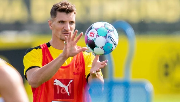 Borussia Dortmund’s Thomas Meunier: “I always want to charge forward” - Bóng Đá
