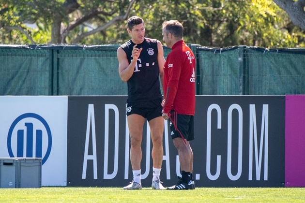 Bayern training  - Bóng Đá