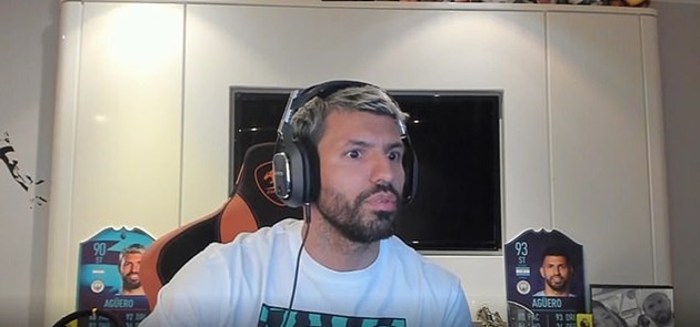 Sergio Aguero BANS the words 'Leo', 'Messi' and 'GOAT' from his gaming session on Twitch - Bóng Đá