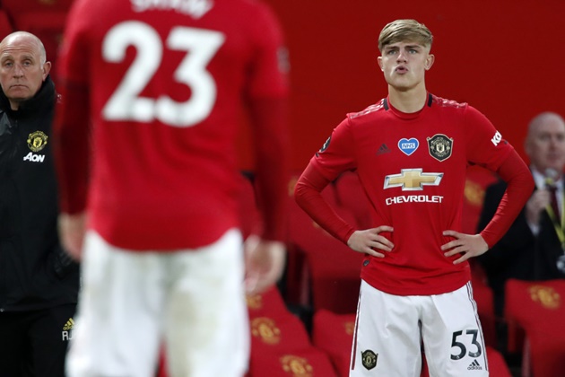 Agent advises Manchester United academy star to leave the club - Bóng Đá