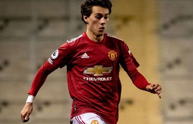 Facundo Pellistri continues his development with a lovely composed finish for Man United U23s - Bóng Đá