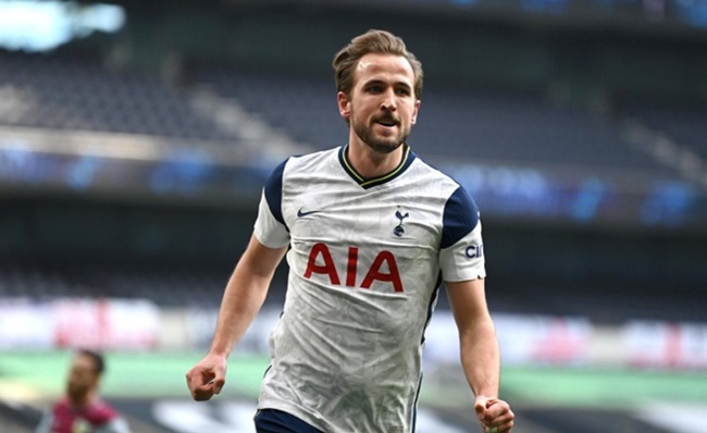Harry Kane is included in Tottenham’s 25-man squad for their Europa Conference League Play-off  - Bóng Đá