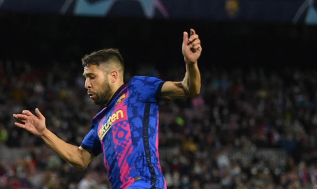 Alba cảnh báo đồng đội trước El Clasico - Bóng Đá