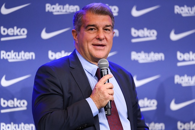 Barcelona president Laporta on Leo Messi and Iniesta return - Bóng Đá