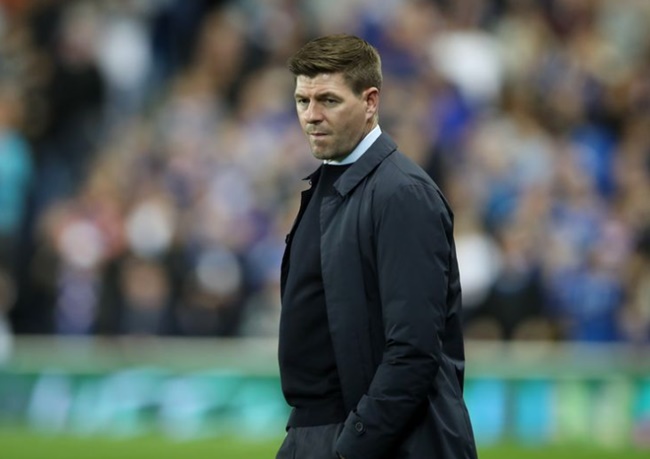 Steven Gerrard shuts down Liverpool question with two-word response - Bóng Đá