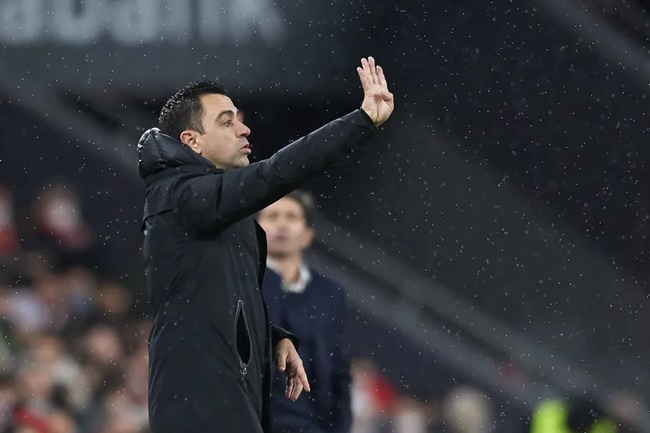 Xavi wants Barcelona to sign two more players in January - Bóng Đá