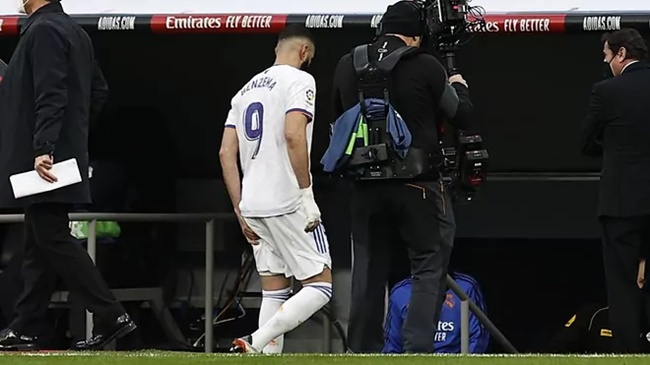 Real mất Benzema trước PSG - Bóng Đá