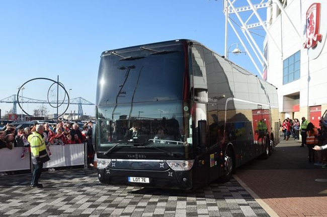 Chelsea booed on arrival at Middlesbrough after 