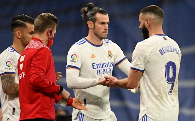 Bale returns to the Bernabeu: Reacts to whistles with a grin - Bóng Đá