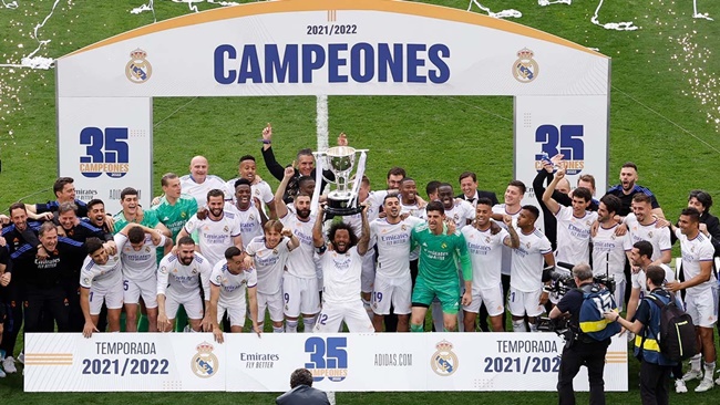 Real đại thắng ăn mừng chức vô địch La Liga - Bóng Đá