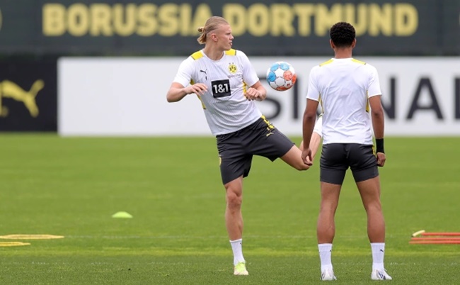 Haaland lần đầu lộ diện ở Dortmund sau thương vụ Man City - Bóng Đá