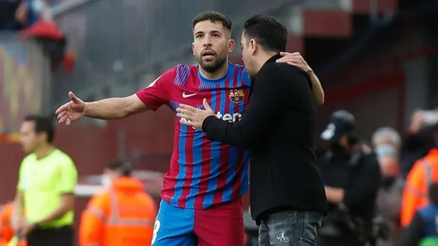 Jordi Alba nổi giận với Barca - Bóng Đá