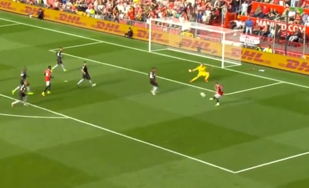 Antony được Rashford đặt vào vị thế thuận lợi để ghi bàn.