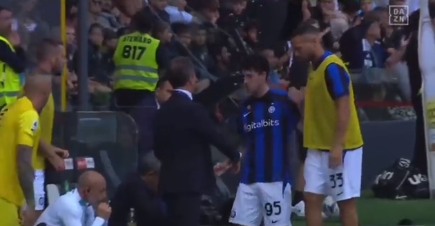 Sao Inter cay cú, tạo hình ảnh xấu xí - Bóng Đá