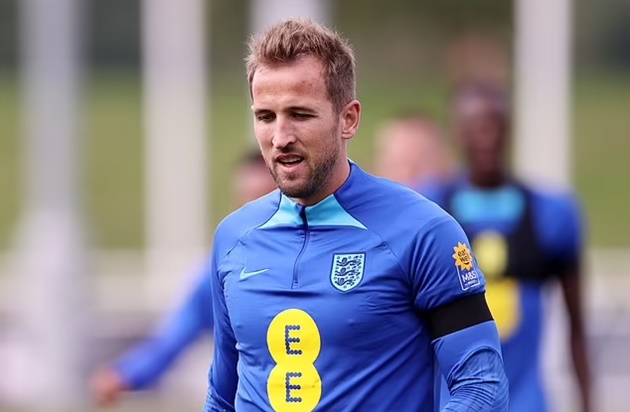 Harry Kane reveals has been using a Spanish physio for nearly THREE YEARS to help overcome the injury - Bóng Đá