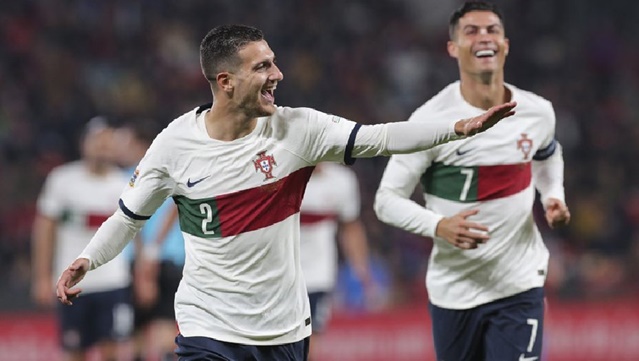 ĐT Bồ Đào Nha hưởng lợi từ Man Utd - Bóng Đá