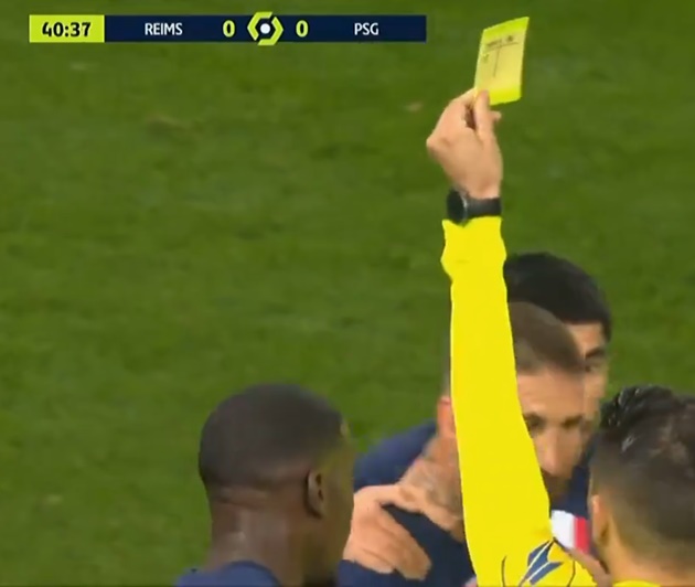 Toàn cảnh tấm thẻ đỏ thứ 28 trong sự nghiệp của Ramos - Bóng Đá