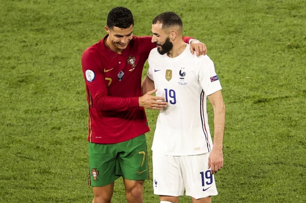 Karim Benzema makes Cristiano Ronaldo admission after Real Madrid star wins Ballon d'Or - Bóng Đá