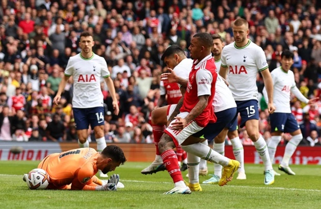 Tottenham đau đầu vì độ ngáo bất chợt của Lloris - Bóng Đá