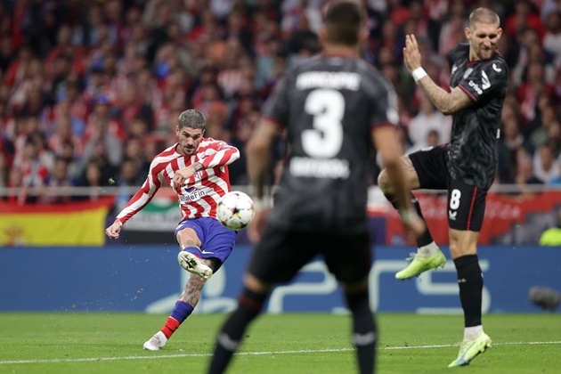 Nghẹt thở quả penalty 90+9, Atletico nối gót Barca chia tay C1 - Bóng Đá