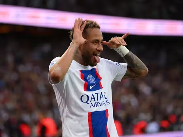 Neymar 'xoay compa' khiến Antony phải hổ thẹn - Bóng Đá