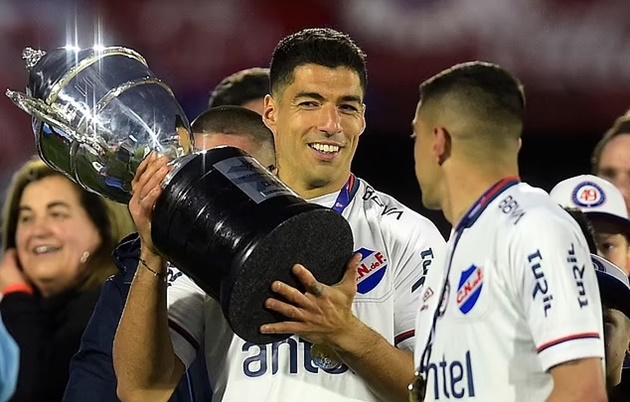 Suarez rực cháy tuổi 35, đưa CLB thơ ấu lên ngôi vô địch - Bóng Đá