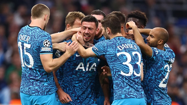 Harry Kane quậy tung nóc mừng Tottenham vượt vòng bảng C1 - Bóng Đá