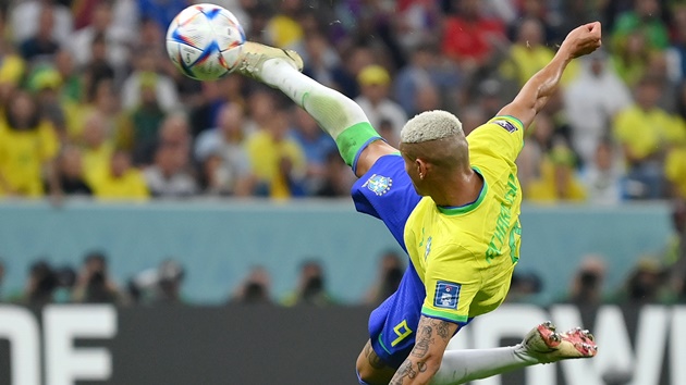 Bàn đẹp nhất vòng bảng World Cup: 2 siêu phẩm đá phạt, sửng sốt vì cú 'ngả bàn đèn' - Bóng Đá