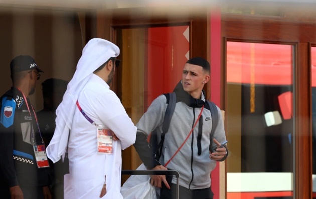 England heroes including Jack Grealish, Harry Maguire and Phil Foden leave Qatar after painful France loss - Bóng Đá
