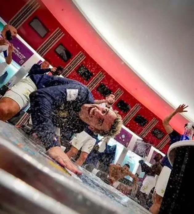 Inside France’s wild dressing room and hotel celebrations after reaching World Cup final - Bóng Đá