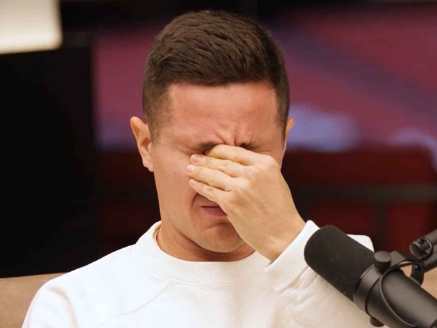 Herrera khóc nức nở, kể về lý do chia tay Man Utd - Bóng Đá