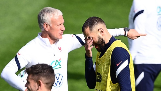 Thêm những tiết lộ gây sốc giữa Benzema và tuyển Pháp - Bóng Đá