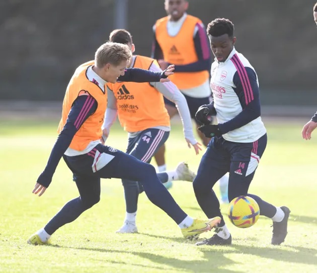 Arteta welcomes Tomiyasu back to training ahead of Brighton clash - Bóng Đá