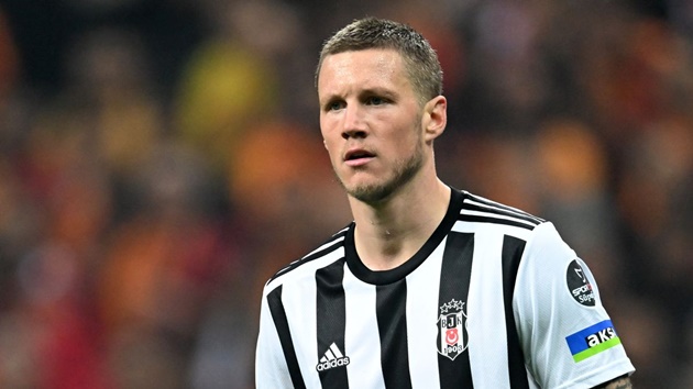 Wout Weghorst shirt number choice at Man Utd after top option becomes available - Bóng Đá