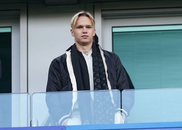 Mykhaylo Mudryk's first day at Chelsea and the offer Arsenal could not match - Bóng Đá
