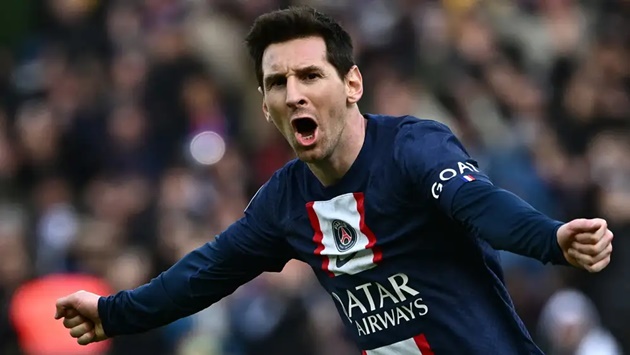 Lionel Messi told to STAY at PSG to boost 2026 World Cup chances by Argentina legend Mario Kempes - Bóng Đá
