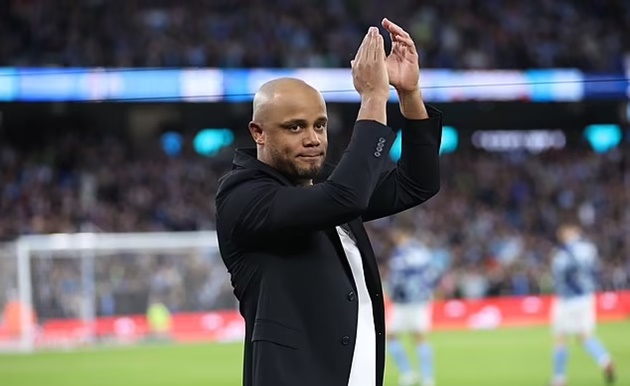  Vincent Kompany 'becomes the SHOCK leading candidate to take over as Tottenham boss' - Bóng Đá