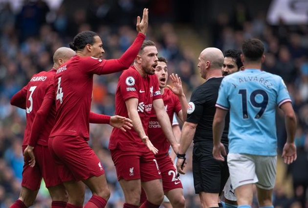 Liverpool warned they could face FA punishment for behaviour vs Man City - Bóng Đá