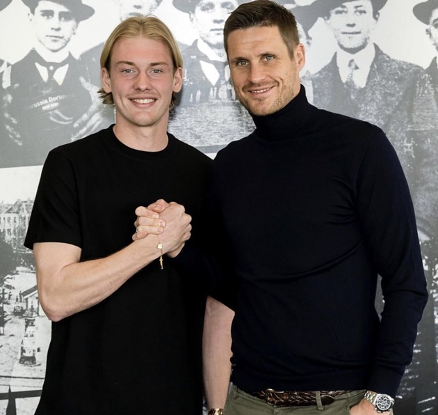 Julian Brandt signs new deal with Borussia Dortmund valid until June 2026 - Bóng Đá