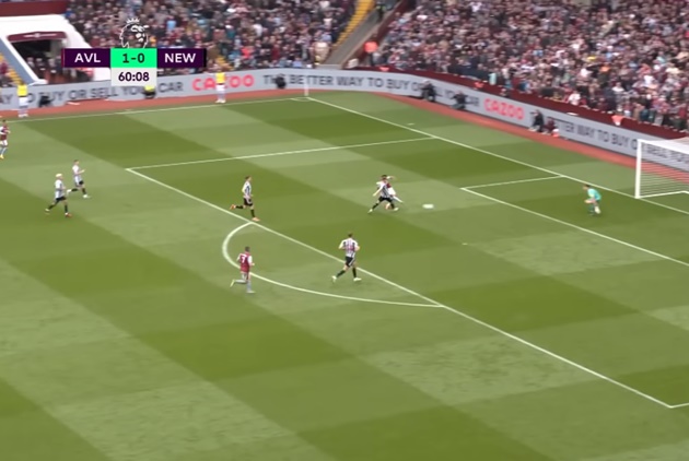 Unai Emery đang tạo nên một họng pháo rực cháy số 1 ở Premier League - Bóng Đá