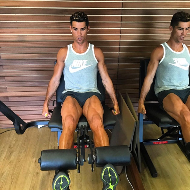 Inside Cristiano Ronaldo’s bizarre health routine - Bóng Đá