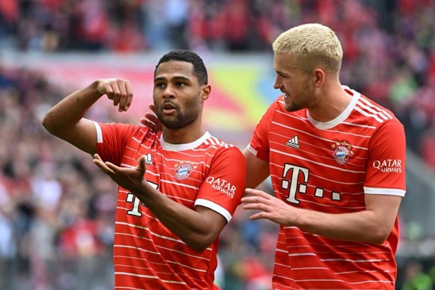 Bayern giật lại ngôi đầu Bundesliga từ Dortmund - Bóng Đá