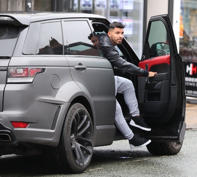 Sergio Aguero’s lavish car collection - Bóng Đá