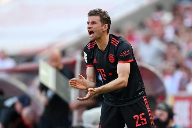 Thomas Müller surprised by Bayern Munich sacking Oliver Kahn and Hasan Salihamidžić - Bóng Đá