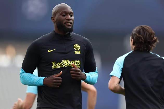 Inter hừng hực khí thế trước giờ G; Rõ biểu cảm của Martinez - Lukaku - Bóng Đá